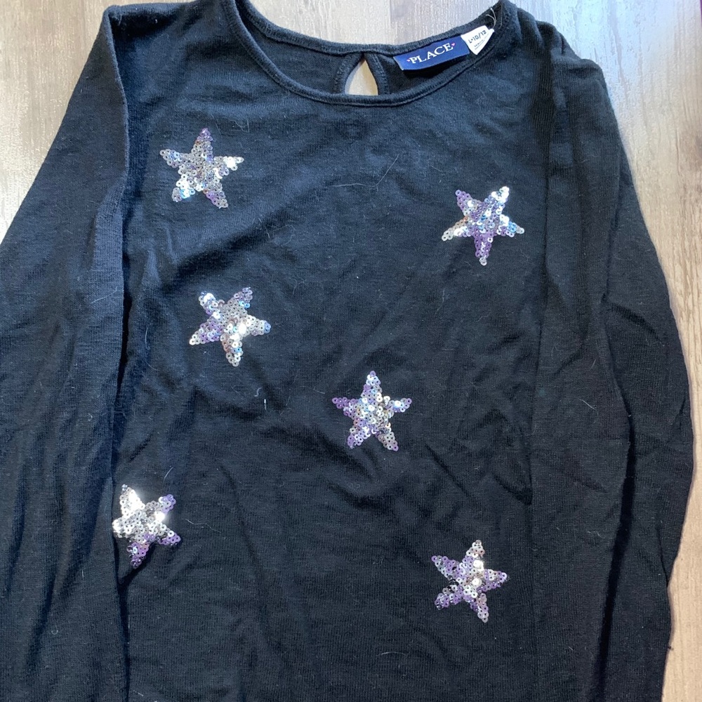 Girls long sleeve light weight sweater
